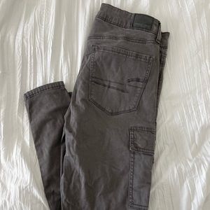 American Eagle Cargo hi rise jeggjng